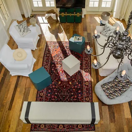 ヴィラ Avola *