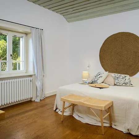 Avola Villa *