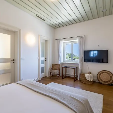 Avola Exclusive Access Villa
